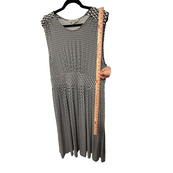 NEW! Boden 16/18 Thea Sleeveless Midi Dress $170 Stretch Jersey Sleeveless Navy - Picture 8 of 12